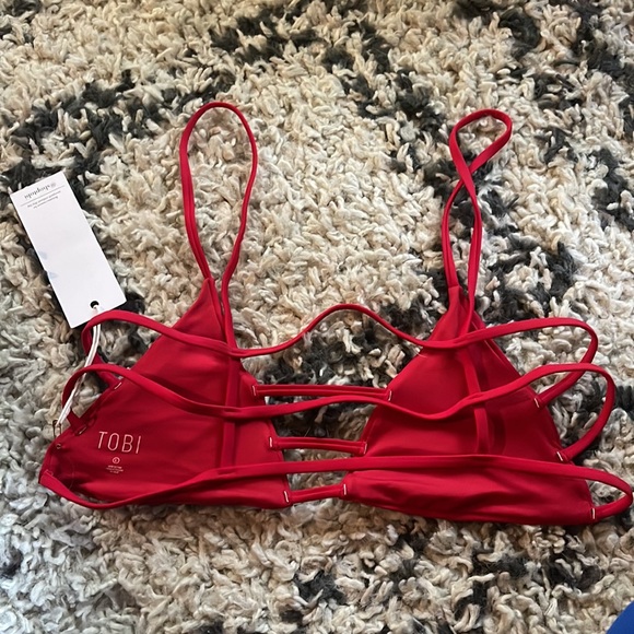 NWT tobi bright red caged bikini top in women’s large - Picture 3 of 6